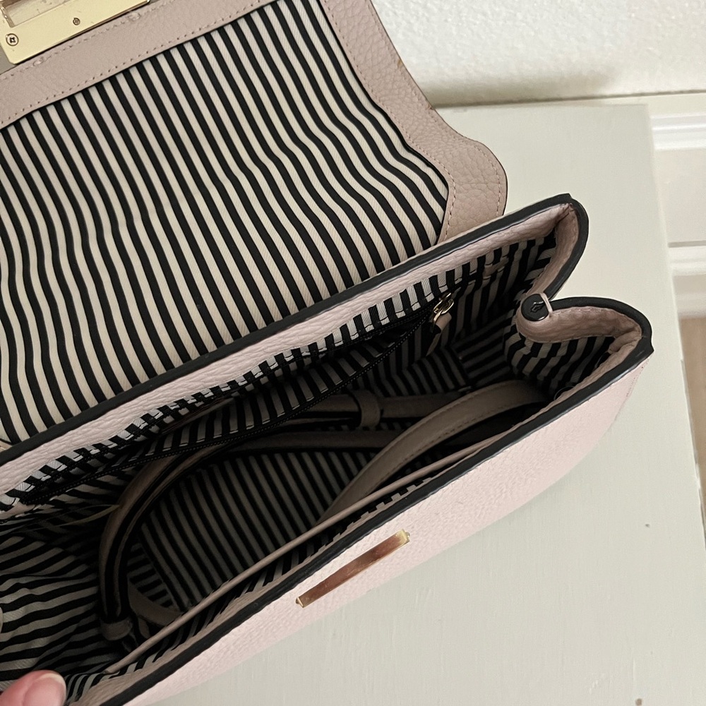 Kate Spade Carlyle Bag - Picture 5 of 10